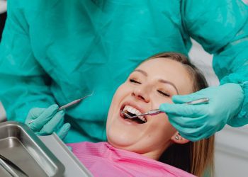 A biossegurança na odontologia é extremamente importante para a proteção do profissional e paciente