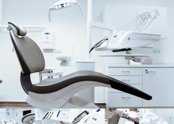 Consultório odontológico simples: dicas para uma gestão eficiente